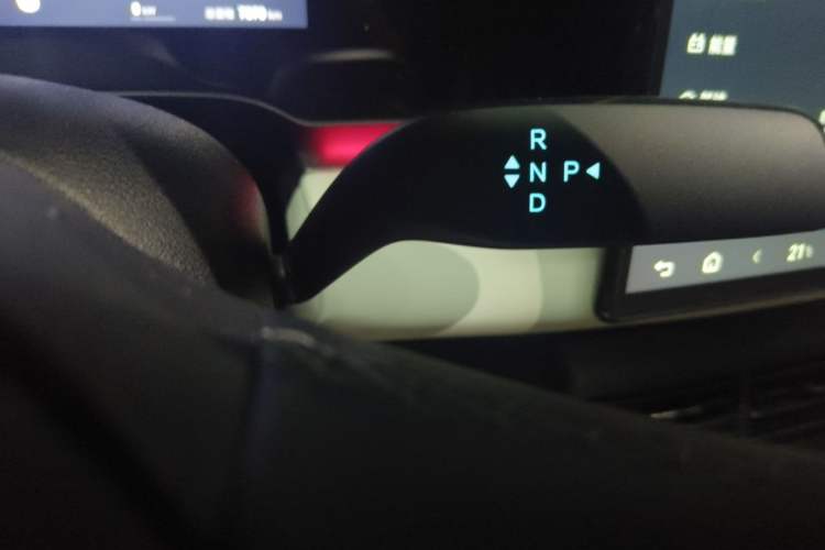 Used BYD Seal 06 New Energy 2025 EV 545KM Flagship Edition Gear Lever