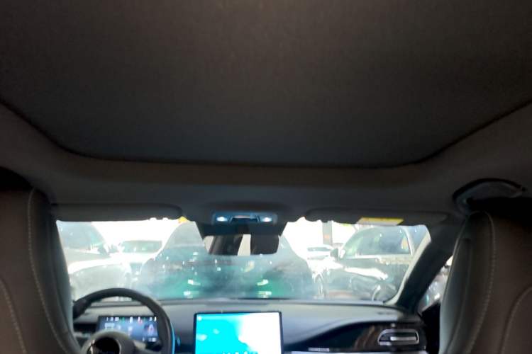 Used BYD Seal 06 New Energy 2025 DM-i Smart Drive 120KM Prestige Model Headliner
