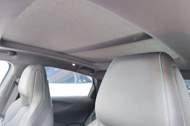 Used BYD Seal 06 New Energy 2025 EV 470KM Prestige Edition Headliner