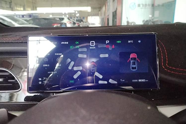 Used BYD Seal 06 New Energy 2025 DM-i Smart Drive 80KM Prestige Model Instrument Cluster