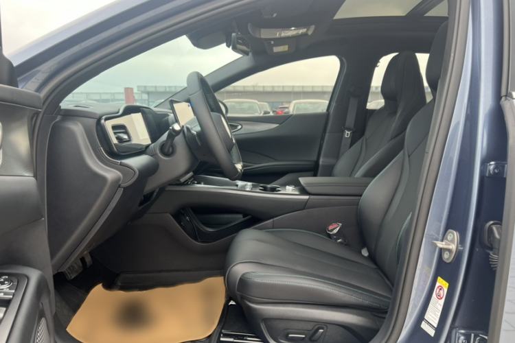 Used BYD Seal 06 New Energy 2025 EV 545KM Flagship Edition Interior 2