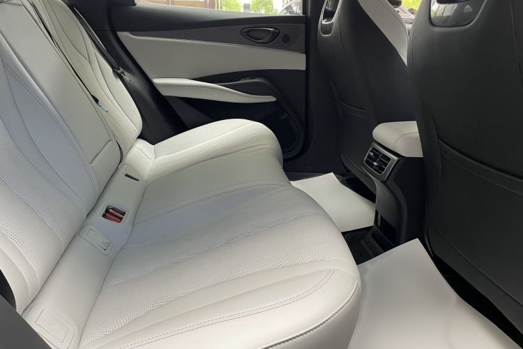 Used BYD Seal 06 New Energy 2025 DM-i Smart Drive 120KM Deluxe Model Interior 4