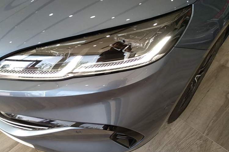 Used BYD Seal 06 New Energy 2025 DM-i Smart Drive 120KM Prestige Model Left Front Headlight
