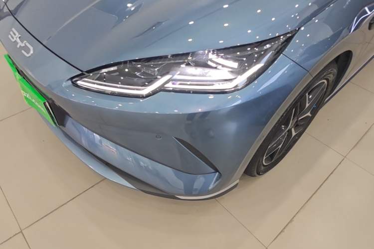 Used BYD Seal 06 New Energy 2025 EV 545KM Flagship Edition Left Front Headlight