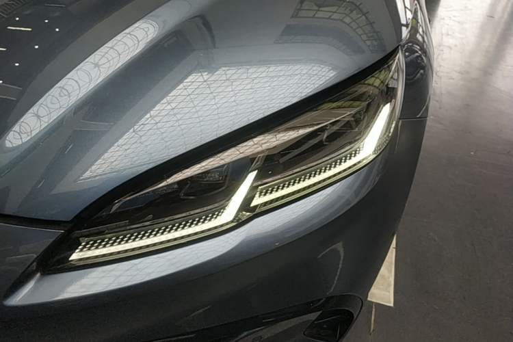 Used BYD Seal 06 New Energy 2025 DM-i Smart Drive 120KM Deluxe Model Left Front Headlight