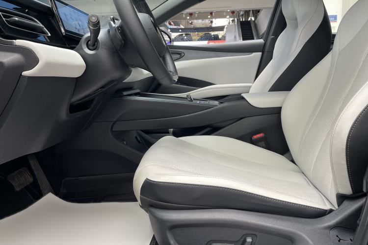 Used BYD Seal 06 New Energy 2025 DM-i Smart Drive 120KM Deluxe Model Left Front Seat