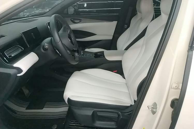 Used BYD Seal 06 New Energy 2025 DM-i Smart Drive 80KM Luxury Model Left Front Seat