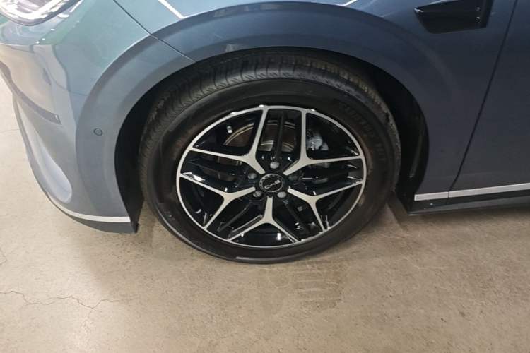 Used BYD Seal 06 New Energy 2025 EV 545KM Flagship Edition Left Front Wheel Hub
