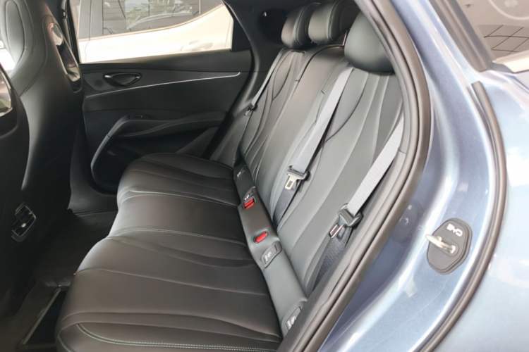 Used BYD Seal 06 New Energy 2025 DM-i Smart Drive 120KM Prestige Model Left Rear Seat