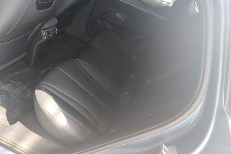 Used BYD Seal 06 New Energy 2025 DM-i Smart Drive 80KM Prestige Model Left Rear Seat