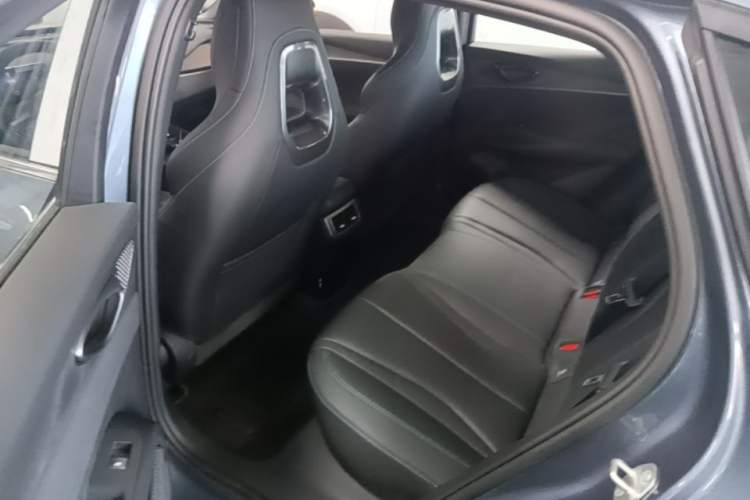 Used BYD Seal 06 New Energy 2025 DM-i Smart Drive 80KM Luxury Model Left Rear Seat