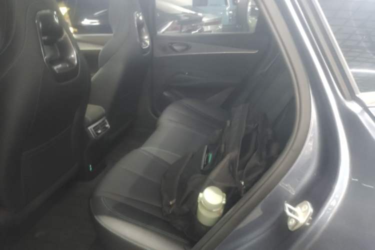 Used BYD Seal 06 New Energy 2025 DM-i Smart Drive 80KM Prestige Model Left Rear Seat