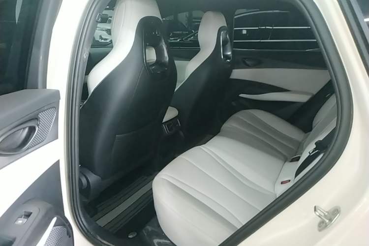 Used BYD Seal 06 New Energy 2025 DM-i Smart Drive 80KM Luxury Model Left Rear Seat