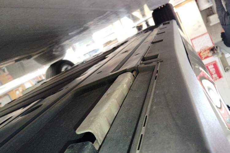 Used BYD Seal 06 New Energy 2025 DM-i Smart Drive 120KM Deluxe Model Left Side Sill