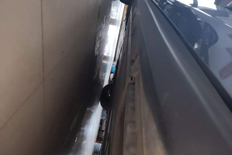Used BYD Seal 06 New Energy 2025 DM-i Smart Drive 80KM Prestige Model Left Side Sill