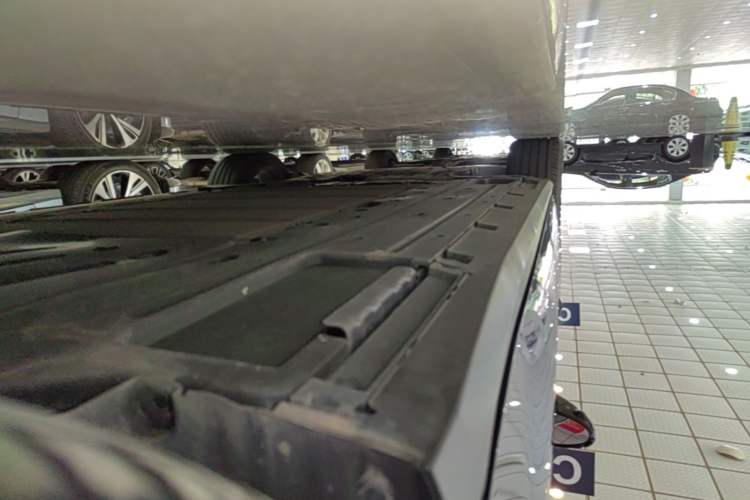 Used BYD Seal 06 New Energy 2025 DM-i Smart Drive 120KM Prestige Model Left Side Sill
