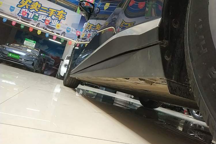 Used BYD Seal 06 New Energy 2025 EV 470KM Prestige Edition Left Side Sill