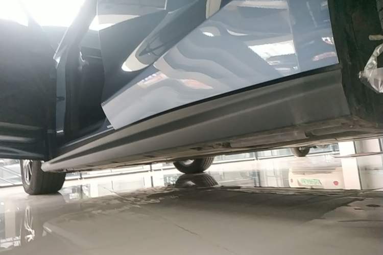 Used BYD Seal 06 New Energy 2025 DM-i Smart Drive 120KM Deluxe Model Left Side Sill