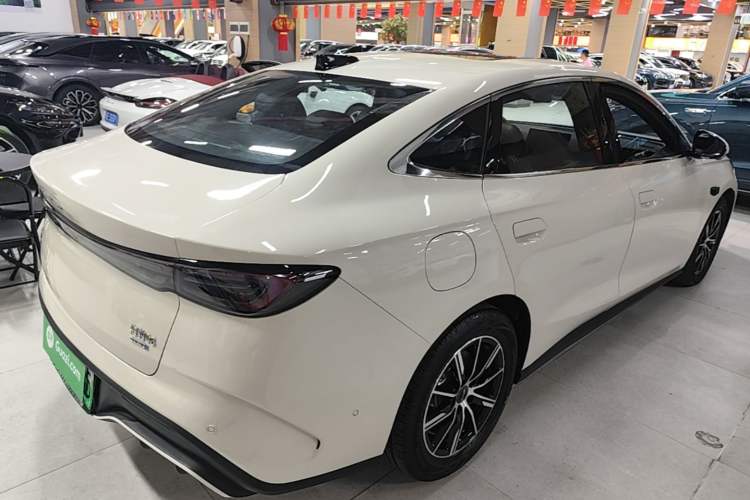 Used BYD Seal 06 New Energy 2025 DM-i Smart Drive 120KM Deluxe Model Rear Right 45 Deg