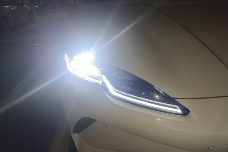 Used BYD Seal 06 New Energy 2025 EV 545KM Flagship Edition Right Front Headlight