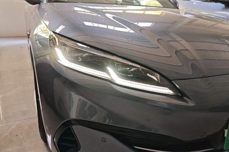 Used BYD Seal 06 New Energy 2025 DM-i Smart Drive 120KM Deluxe Model Right Front Headlight
