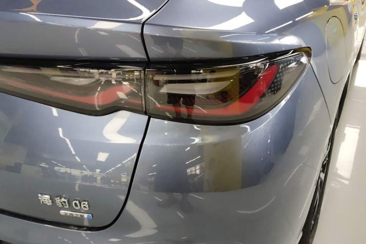 Used BYD Seal 06 New Energy 2025 EV 545KM Flagship Edition Right Rear Taillight