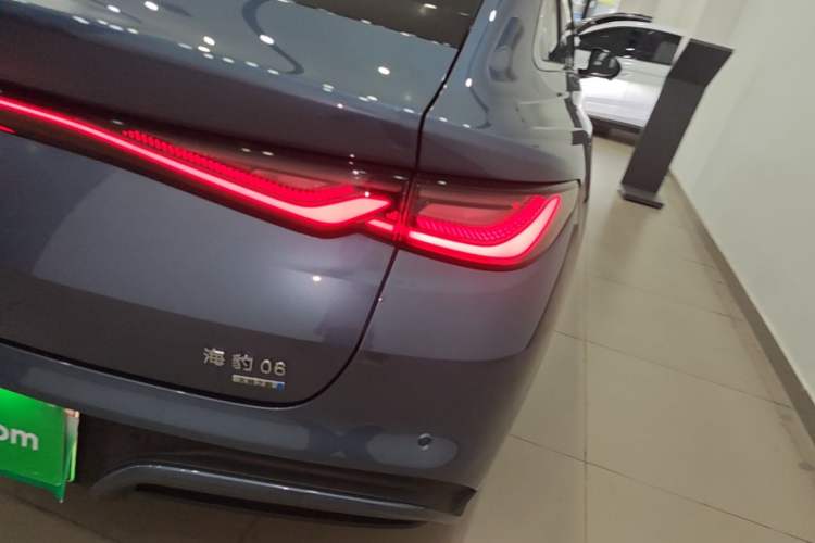 Used BYD Seal 06 New Energy 2025 EV 545KM Flagship Edition Right Rear Taillight