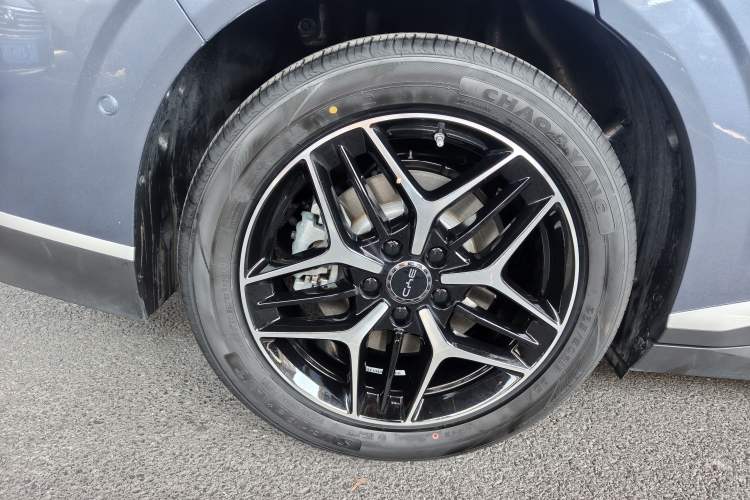 Used BYD Seal 06 New Energy 2025 EV 545KM Flagship Edition Right Rear Wheel Hub