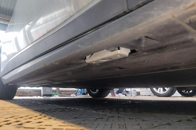 Used BYD Seal 06 New Energy 2025 EV 545KM Premium Edition Right Side Sill