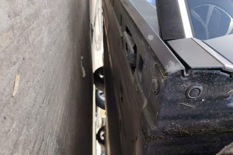 Used BYD Seal 06 New Energy 2025 EV 470KM Prestige Edition Right Side Sill