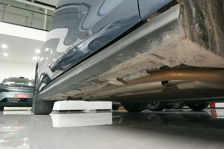 Used BYD Seal 06 New Energy 2025 DM-i Smart Drive 120KM Deluxe Model Right Side Sill