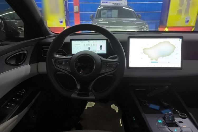 Used BYD Seal 06 New Energy 2025 DM-i Smart Drive 80KM Luxury Model Steering Wheel