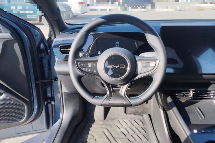 Used BYD Seal 06 New Energy 2025 EV 545KM Flagship Edition Steering Wheel