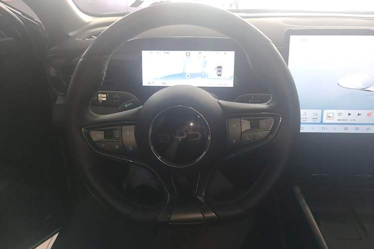 Used BYD Seal 06 New Energy 2025 EV 545KM Flagship Edition Steering Wheel