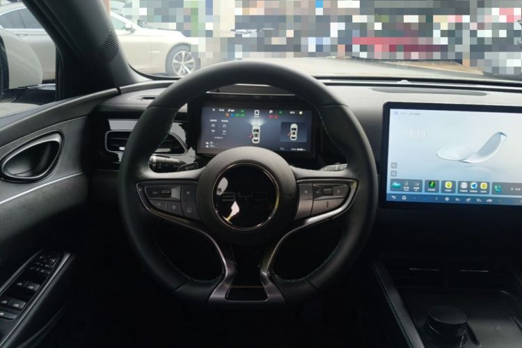 Used BYD Seal 06 New Energy 2025 DM-i Smart Drive 120KM Prestige Model Steering Wheel