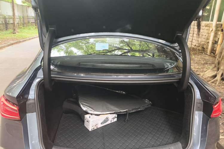 Used BYD Seal 06 New Energy 2025 DM-i Smart Drive 80KM Luxury Model Trunk
