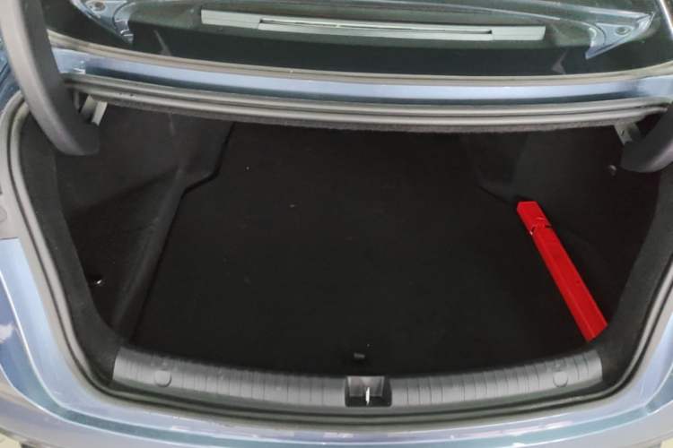 Used BYD Seal 06 New Energy 2025 DM-i Smart Drive 120KM Deluxe Model Trunk