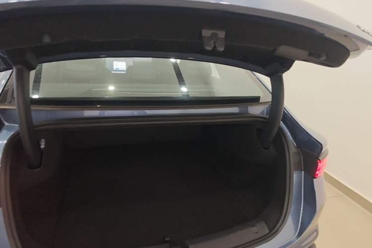 Used BYD Seal 06 New Energy 2025 EV 545KM Flagship Edition Trunk