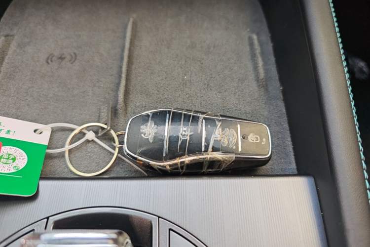 Used BYD Seal 06 New Energy 2025 DM-i Intelligent Drive 120KM Flagship Model Vehicle Key