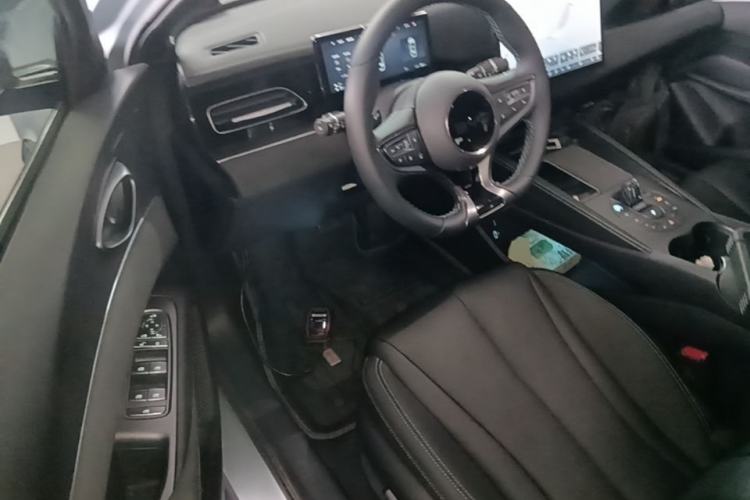 Used BYD Seal 06 New Energy 2025 DM-i Smart Drive 120KM Deluxe Model Driver Seat