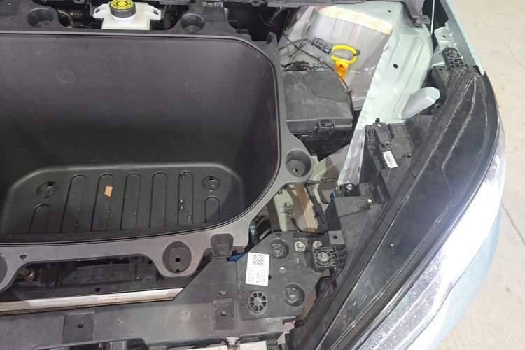 Used BYD Seal 06 New Energy 2025 EV 545KM Flagship Edition Engine Bay Left