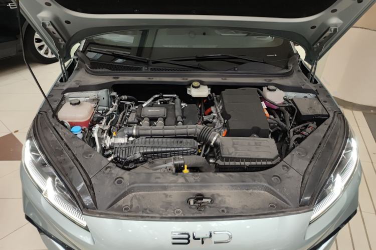 Used BYD Seal 06 New Energy 2025 DM-i Intelligent Drive 120KM Flagship Model Engine Bay