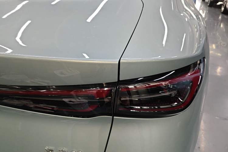 Used BYD Seal 06 New Energy 2025 DM-i Smart Drive 120KM Deluxe Model Exterior 3