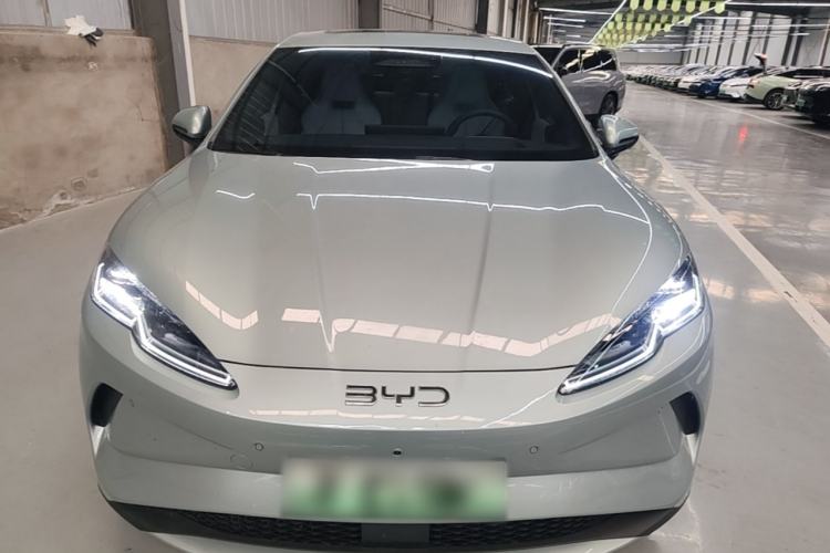 Used BYD Seal 06 New Energy 2025 EV 545KM Flagship Edition Front