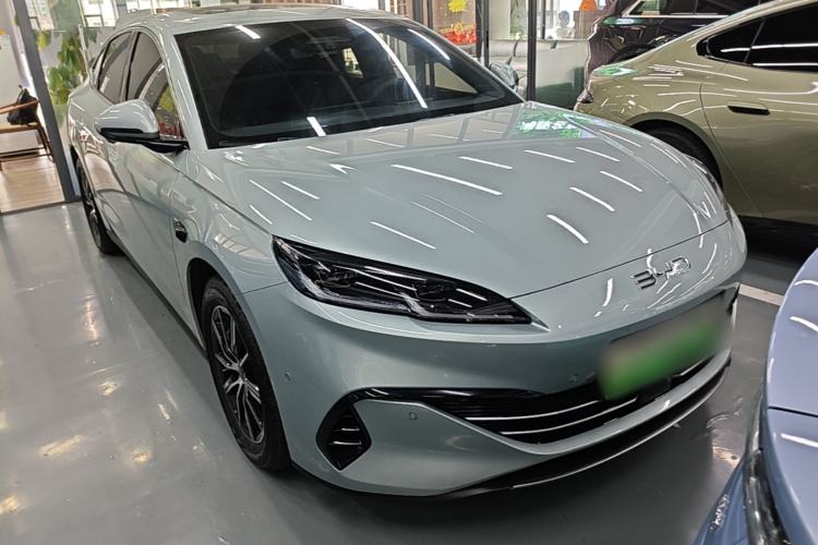 Used BYD Seal 06 New Energy 2025 DM-i Smart Drive 120KM Deluxe Model Front Right 45 Deg