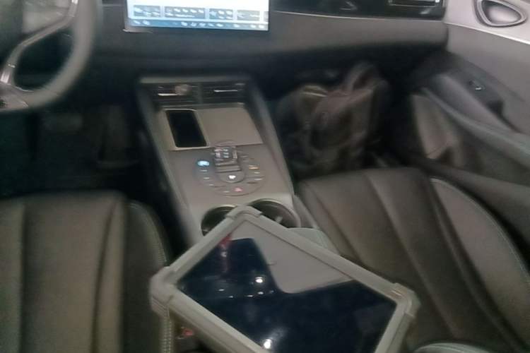 Used BYD Seal 06 New Energy 2025 DM-i Smart Drive 120KM Deluxe Model Gear Lever