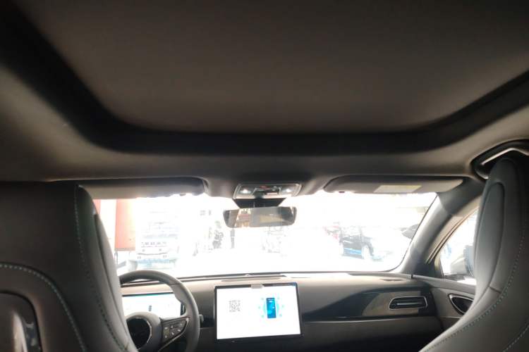 Used BYD Seal 06 New Energy 2025 DM-i Smart Drive 120KM Prestige Model Headliner