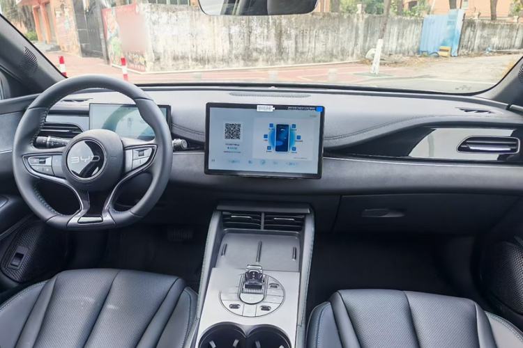 Used BYD Seal 06 New Energy 2025 DM-i Smart Drive 120KM Prestige Model Interior 2