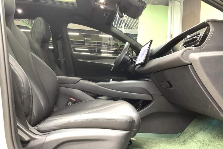 Used BYD Seal 06 New Energy 2025 DM-i Smart Drive 80KM Prestige Model Interior 4