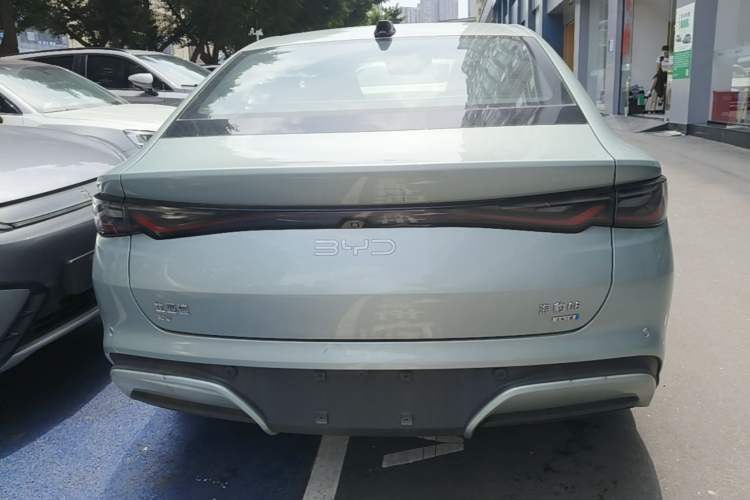 Used BYD Seal 06 New Energy 2025 EV 545KM Flagship Edition Rear